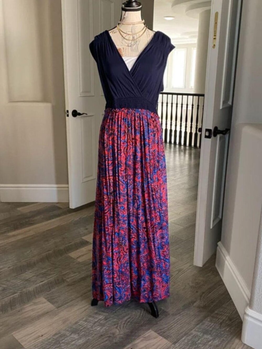 Daisy Fuentes Maxi Dress